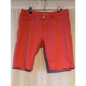 d.jeans Women’s Size 12 Coral Bermuda Shorts